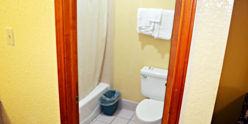 Aloha Inn McAllen Room photo